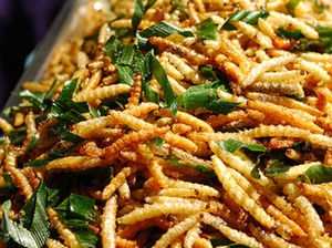Mealworms with scallions