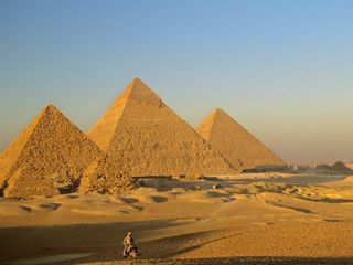 Garrett-kenneth-giza-pyramid-giza-plateau-old-kingdom-egypt