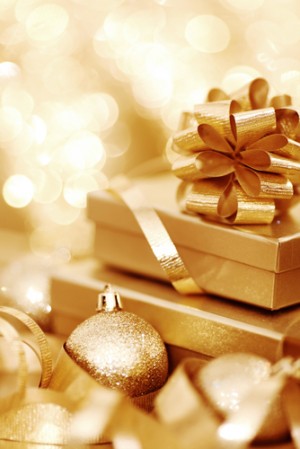 Golden-Christmas-gifts-300x449