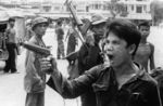 Khmer-rouge-soldiers-3