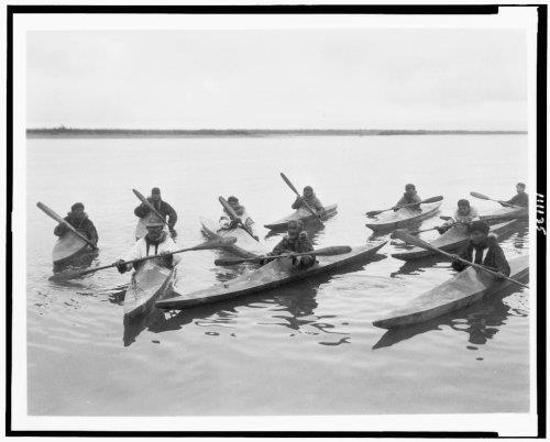 Inuit paddlers