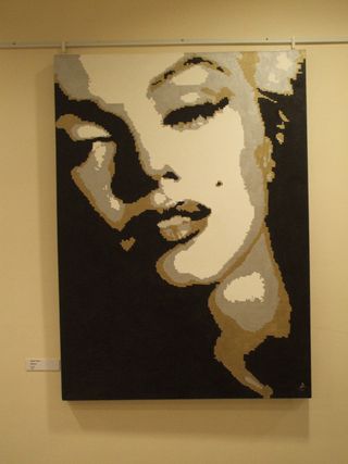 Pixelated_marilyn_by_sarah_louise79-d2zvds6