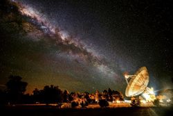 Parkes-Telescope-NSW-Australia