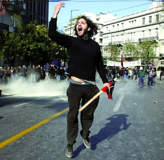 Greek_student_protestor_during_2009_G20_London_summit_protests