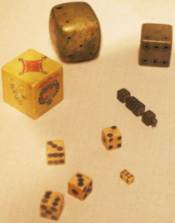 800px-Historical_dice