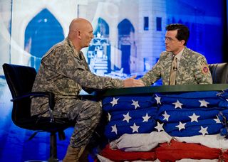 Flickr_-_The_U.S._Army_-_Stephen_Colbert_in_Iraq_(2)