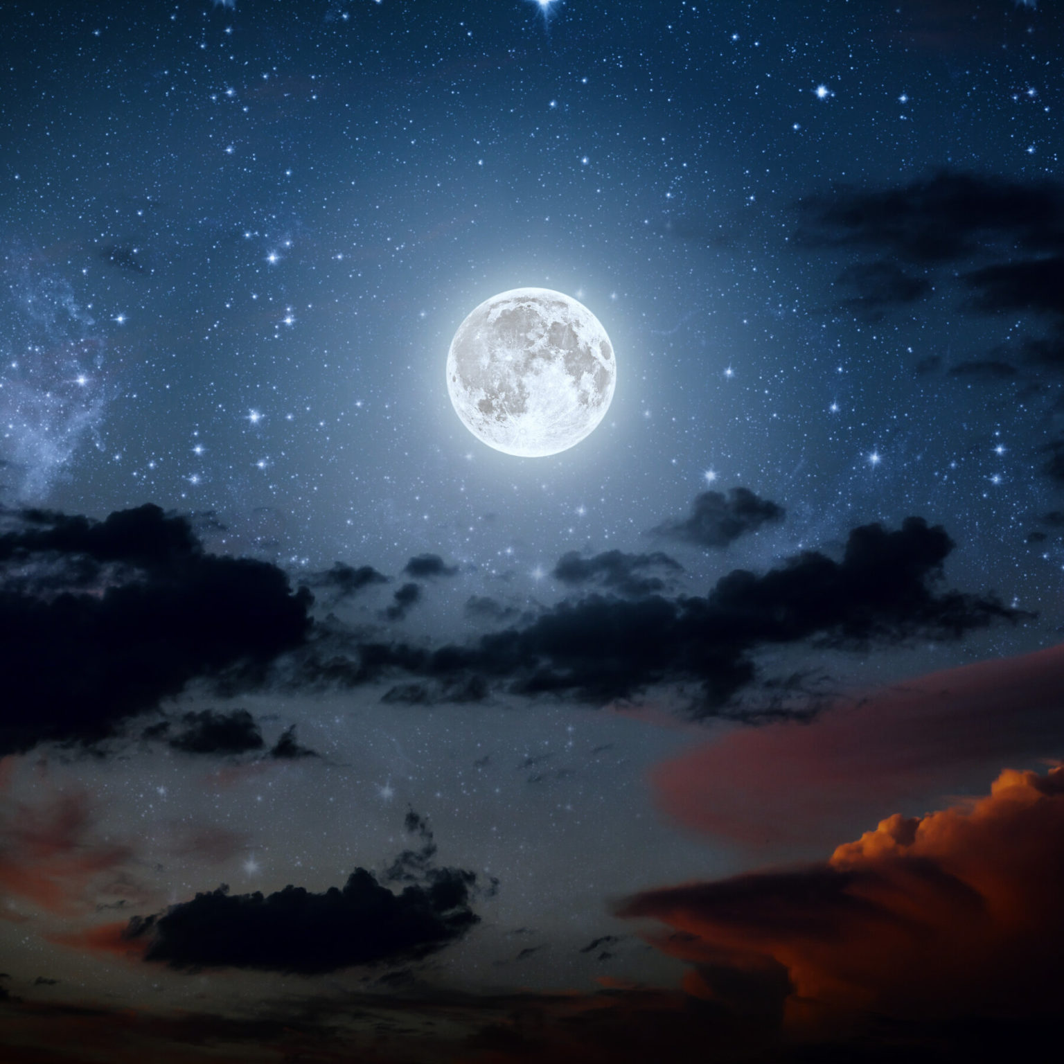 красивое фото ночного неба с луной