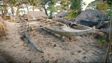 Image of canoe from Anuta island