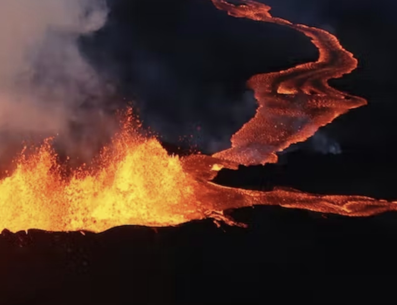 Where Mauna Loa’s lava is coming from and why Hawaii’s volcanoes are